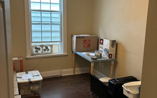 large three bedroom unit available in the heart of North End Halifax.