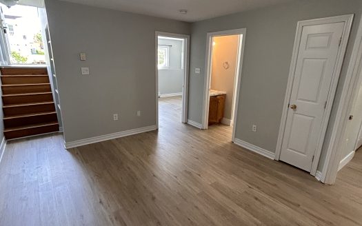 51 Quindora Crescent